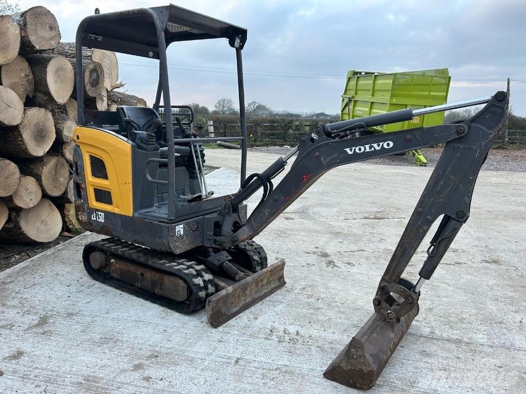 Volvo EC 15D 小型挖掘机