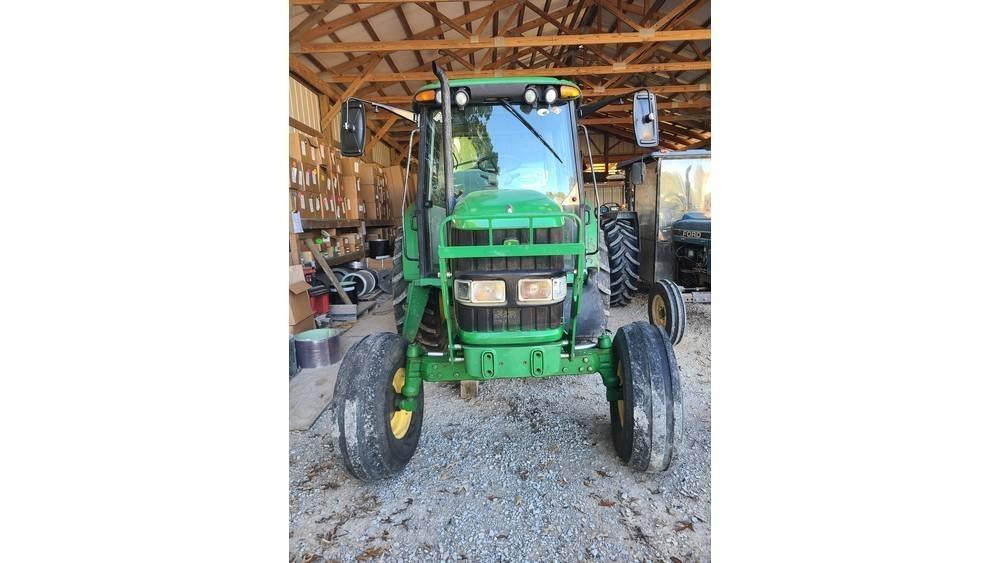 John Deere 6320 拖拉机/农用车