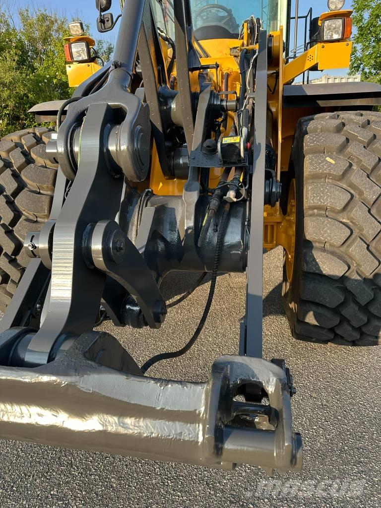 Volvo L120g 轮式装载机