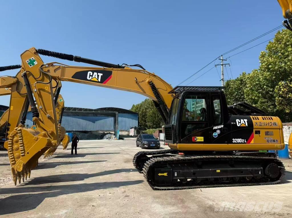 CAT 320 D 履带挖掘机