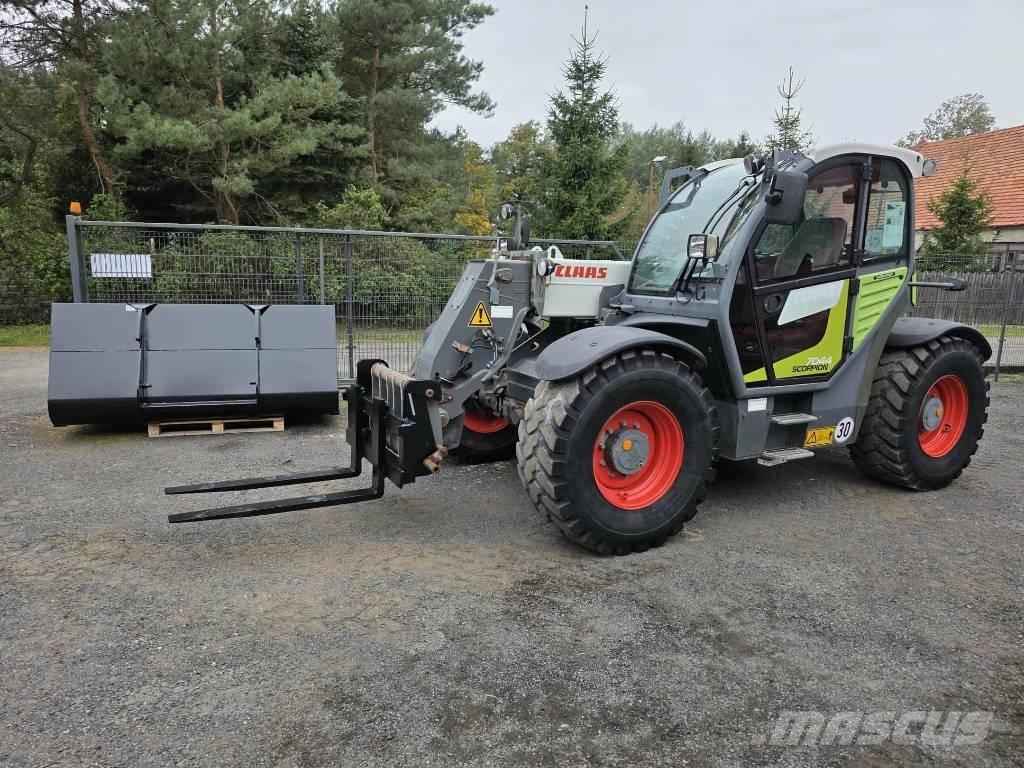 CLAAS Scorpion 7044 电动叉车