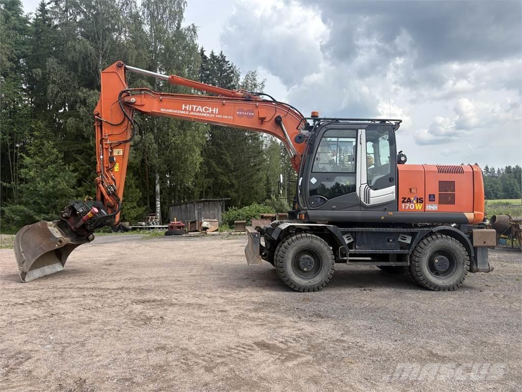 Hitachi ZX170W-3 轮式挖掘机