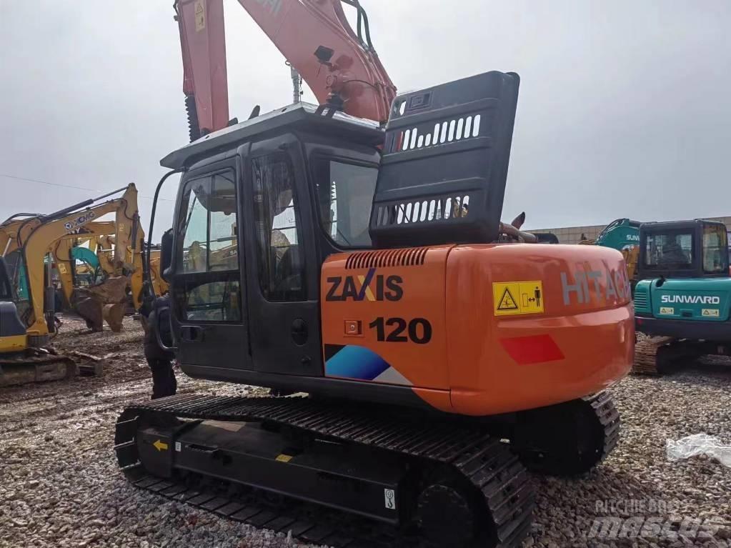 Hitachi ZX 120 中型挖掘机