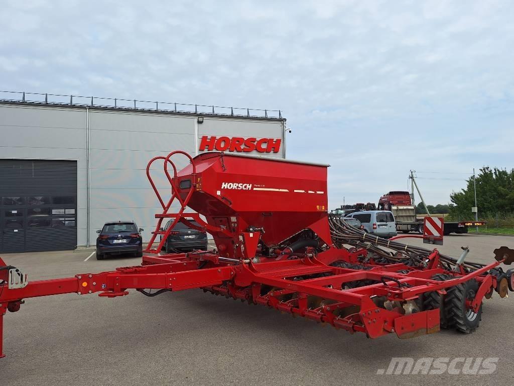 Horsch Pronto 6 DC 条播机