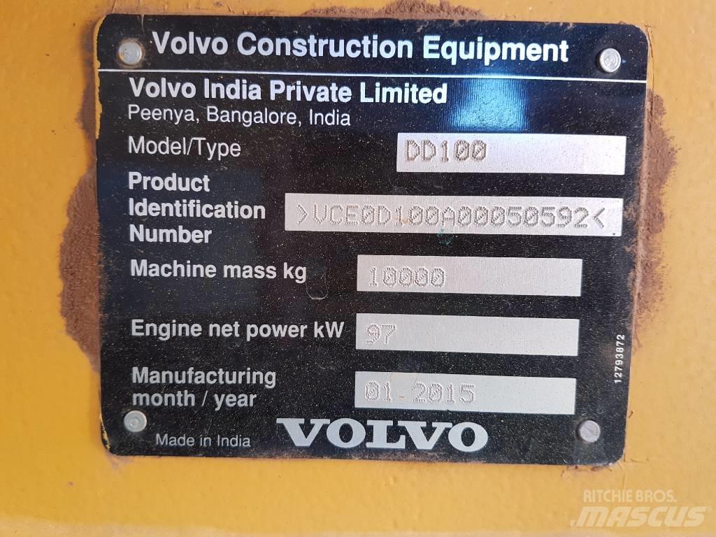 Volvo DD100 双轮压路机