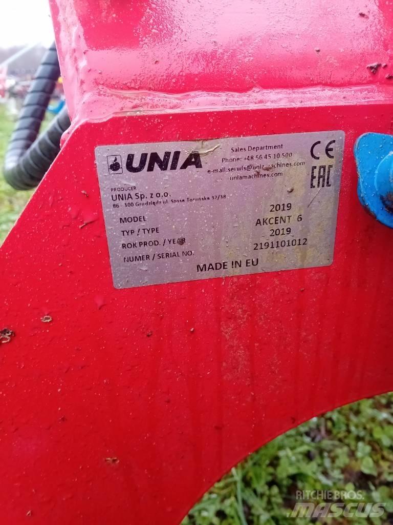 Unia AKCENT 6 钉齿耙