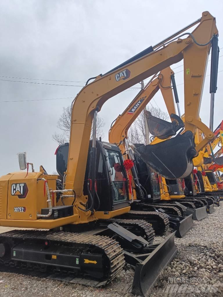 CAT 307 小型挖掘机