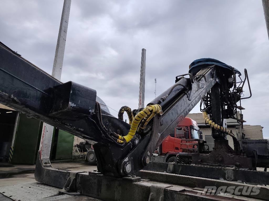 Loglift F96S 木材起重机