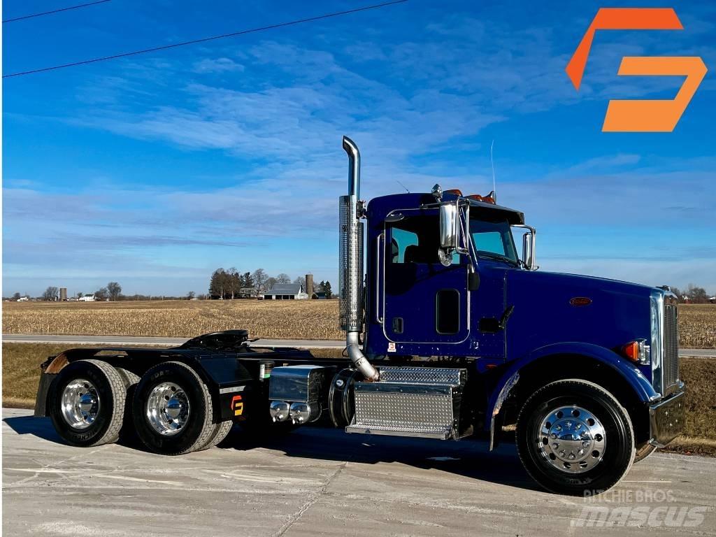 Peterbilt 365 牵引车