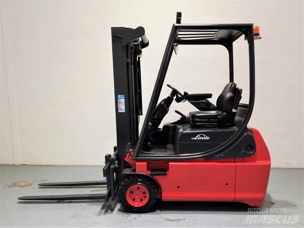 Linde E16 02 电动叉车