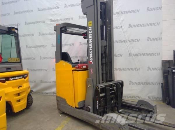 Jungheinrich ETV 325 前移式叉车