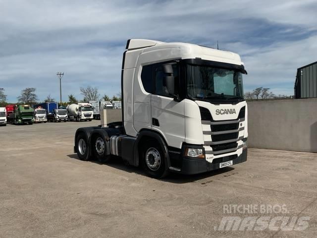 Scania R 450 牵引车