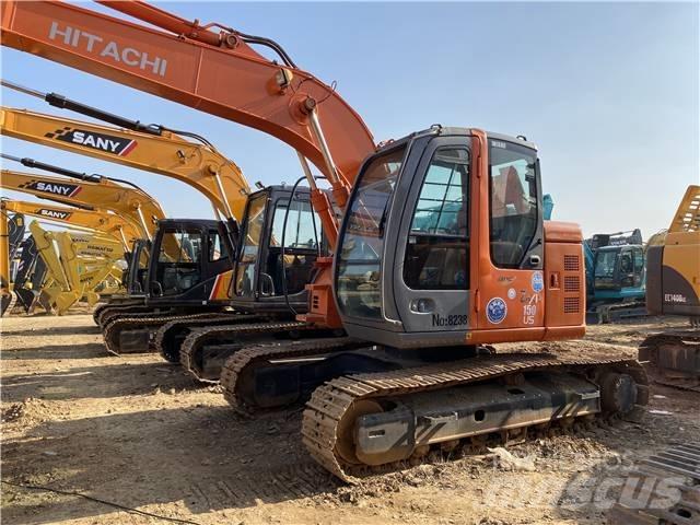 Hitachi ZX135US 履带挖掘机