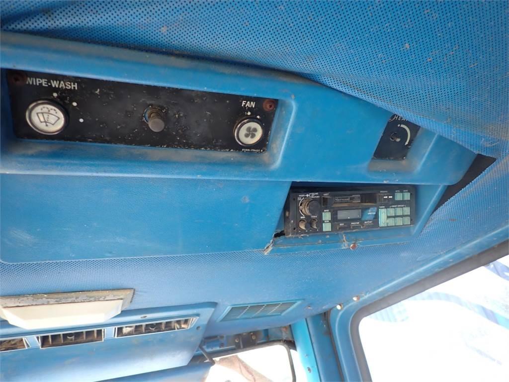 Ford 6700 拖拉机/农用车