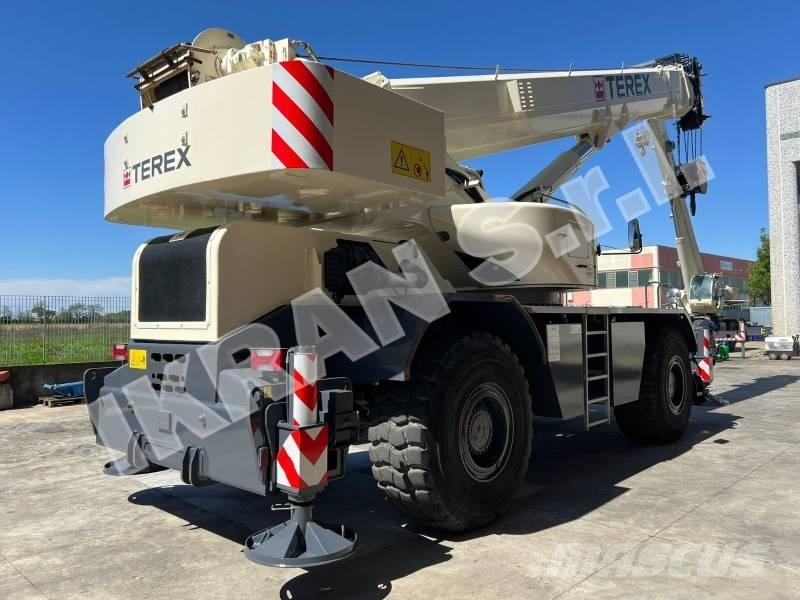 Terex Quadstar 1075L 越野轮胎起重机︳越野吊︳越野起重机︳移动式起重机
