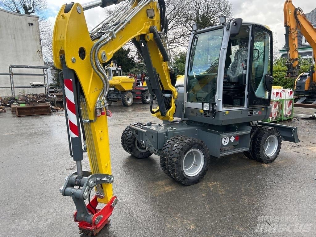 Wacker Neuson EW65 轮式挖掘机