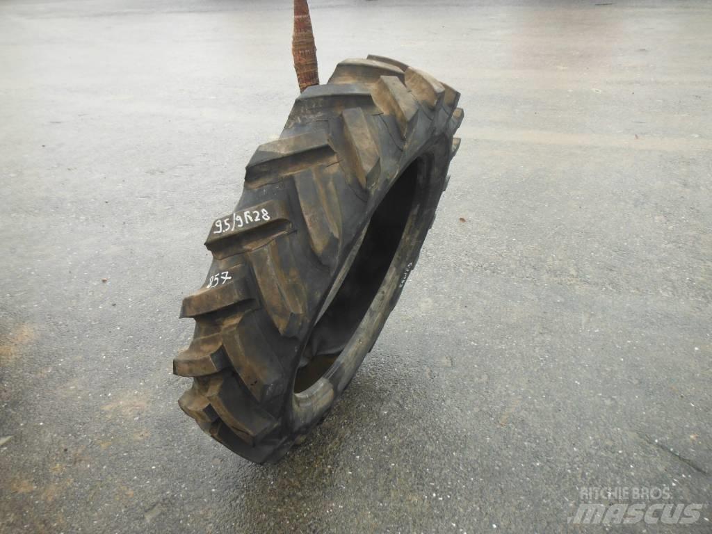 Michelin 9.5/9R28 轮胎、车轮、轮圈