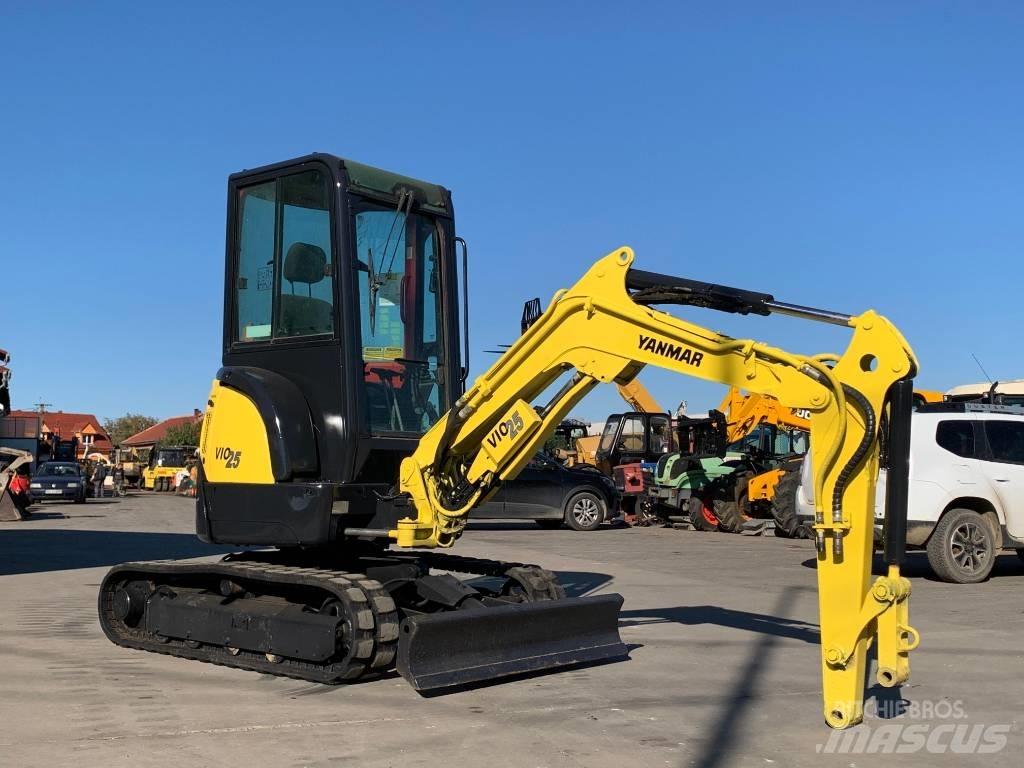 Yanmar Vio 25-4 小型挖掘机