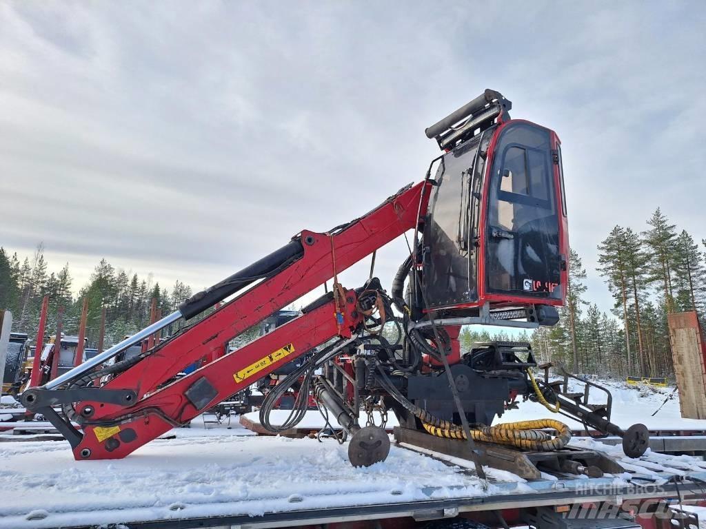 Loglift F118ST9.6 木材起重机