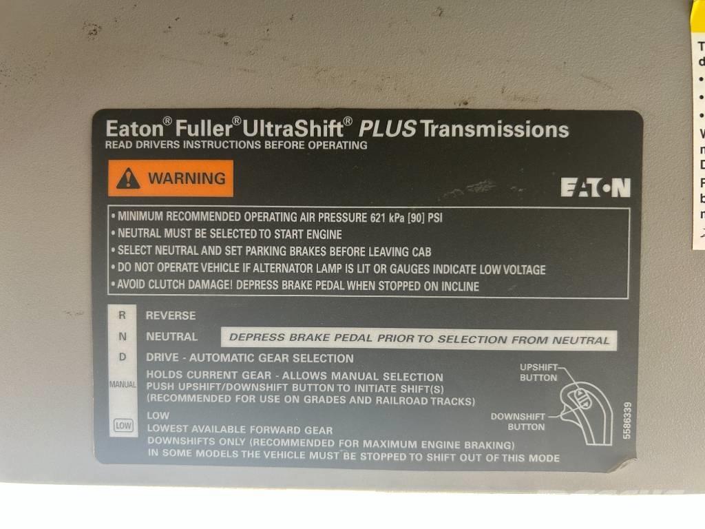 Kenworth T 880 自卸式货车