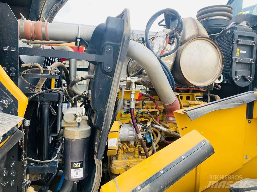 CAT 972 轮式装载机