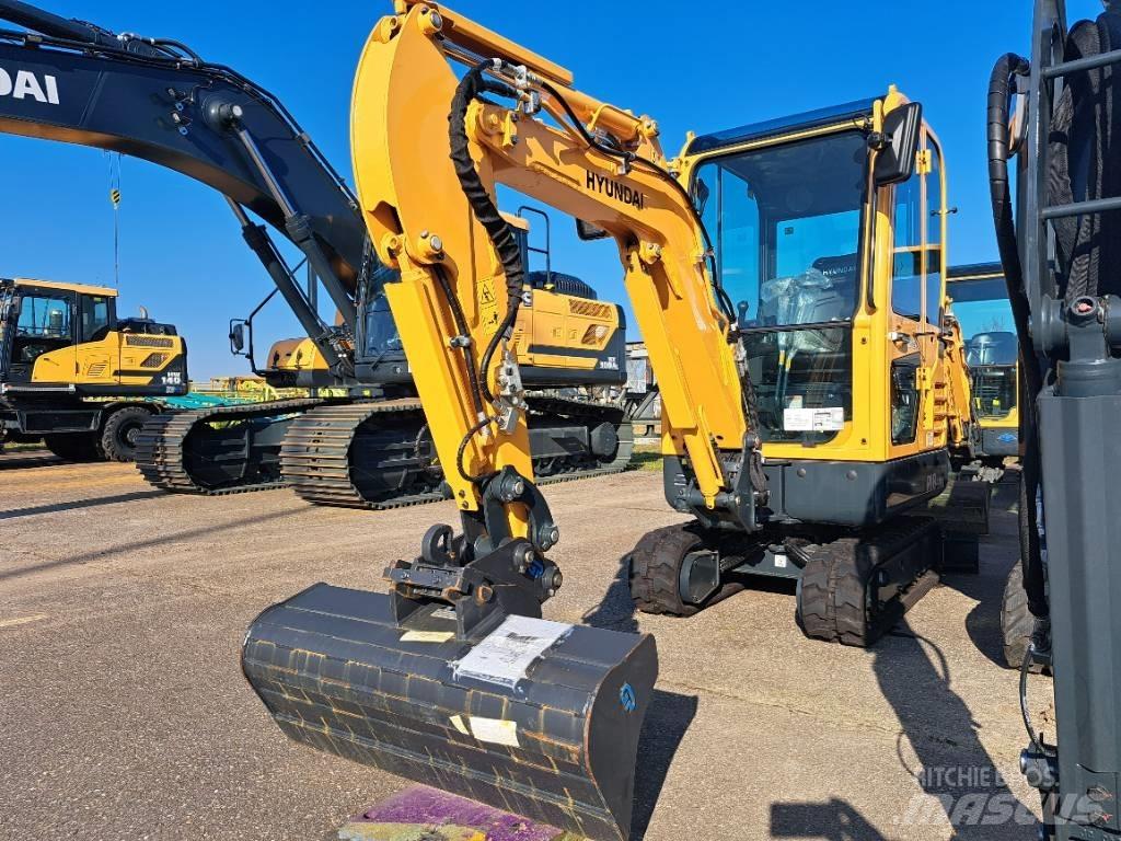 Hyundai R18-9AK 小型挖掘机