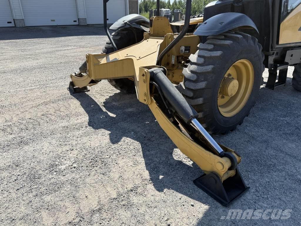 CAT 360 B 伸缩臂叉装车|叉装车