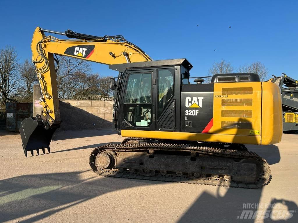 CAT 320 FL 履带挖掘机