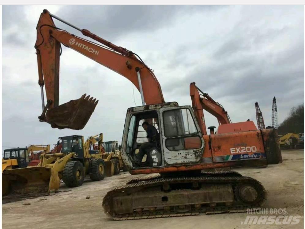 Hitachi EX 200-1 履带挖掘机