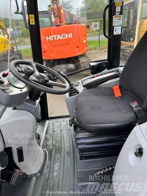 CAT 906 轮式装载机