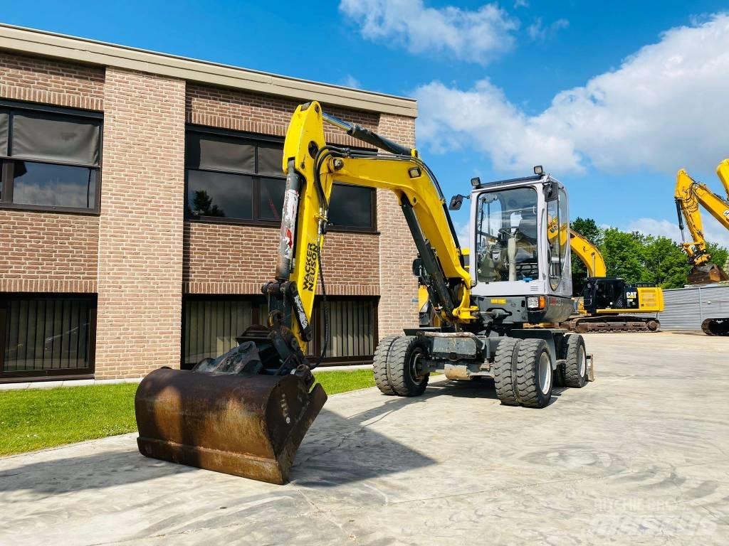 Wacker Neuson 6503 轮式挖掘机