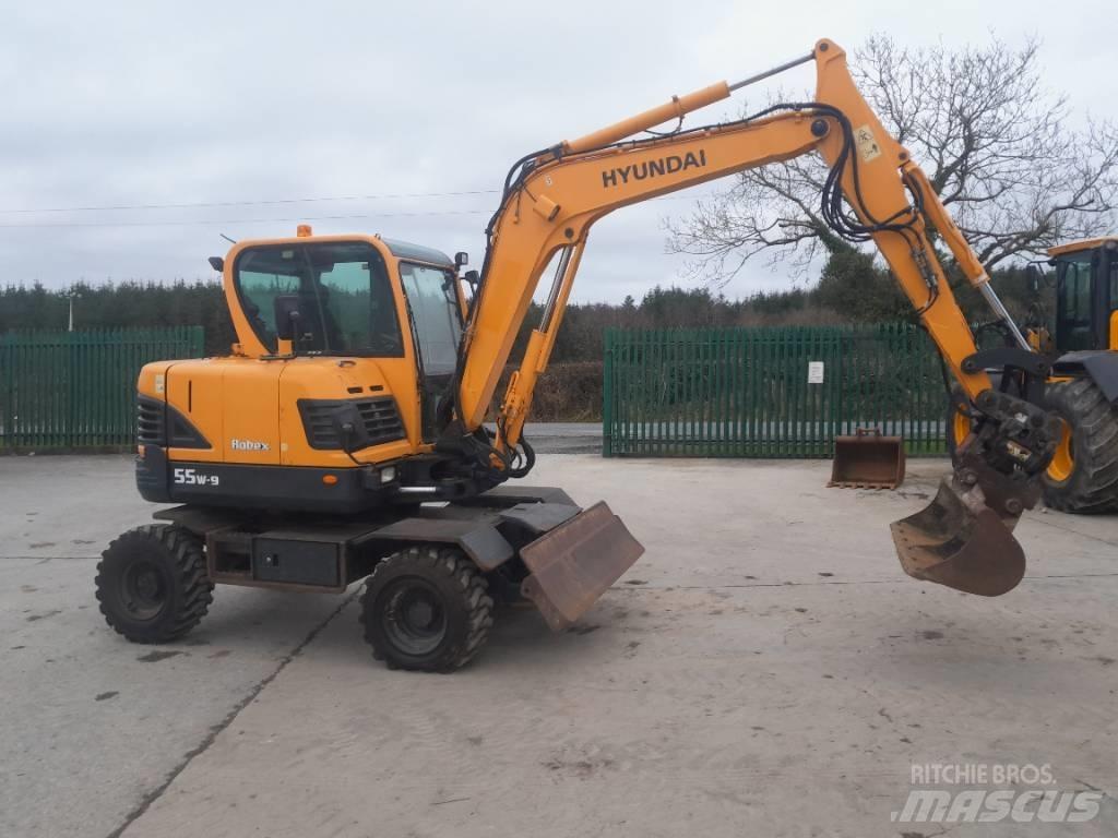 Hyundai R55 W-9 轮式挖掘机