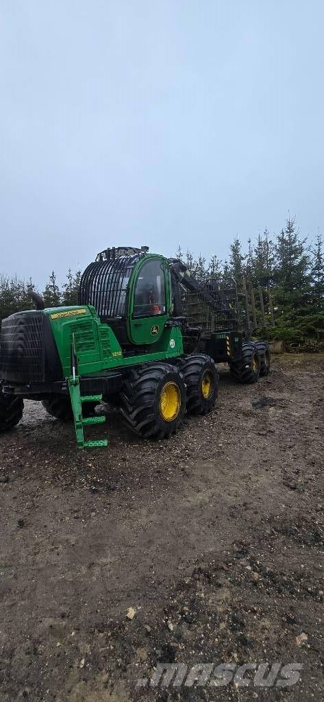 John Deere 1210 E 集运机