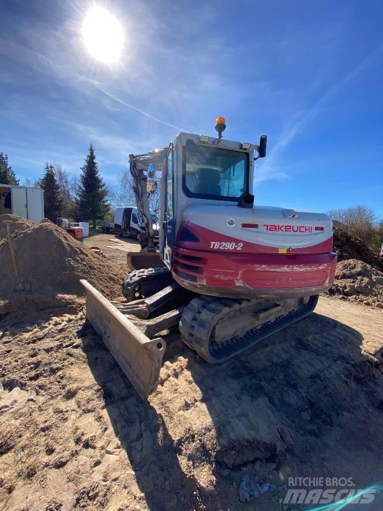 Takeuchi TB290-2 小型挖掘机