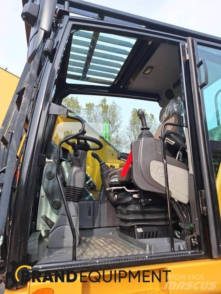 CAT MH3024 工业挖掘机