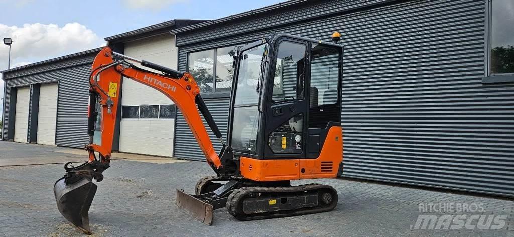 Hitachi ZX19-5 小型挖掘机