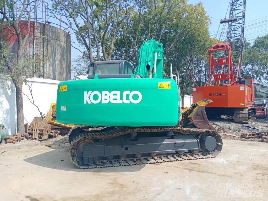 Kobelco SK 200 履带挖掘机