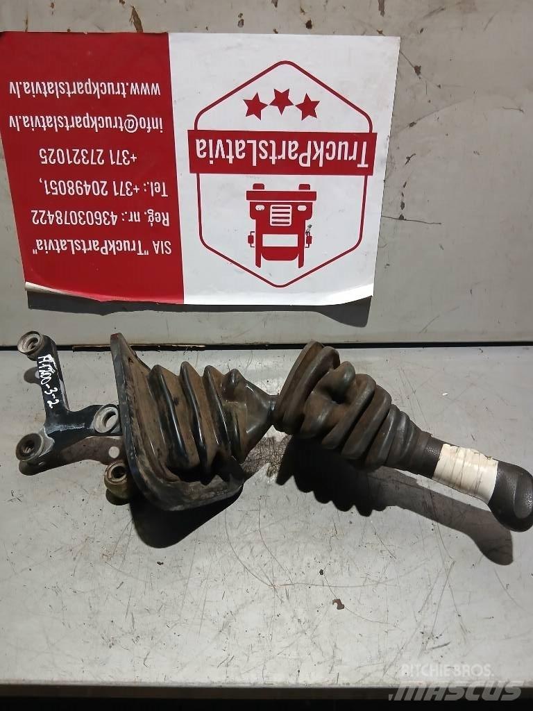 MAN TGA     81326700211 驾驶室与内部