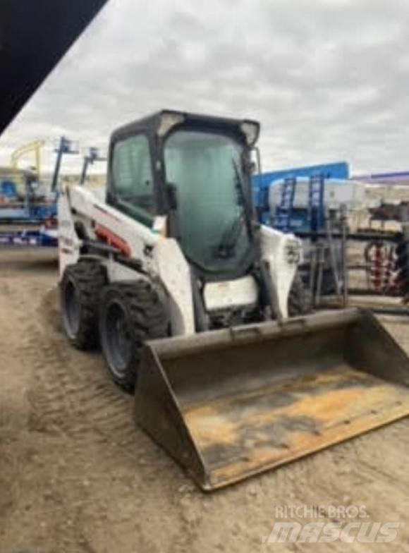 Bobcat S550 滑移装载机