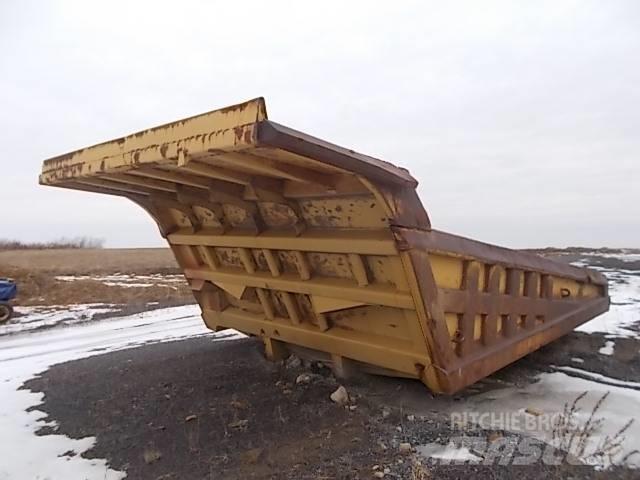 CAT 777B 刚性自卸车
