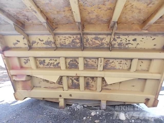 CAT 777B 刚性自卸车