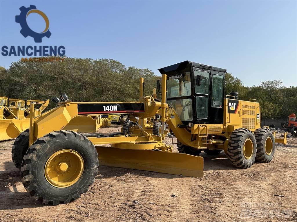CAT 140H 平地机/推土机