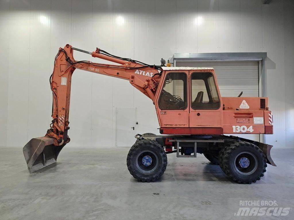 Atlas 1304 轮式挖掘机