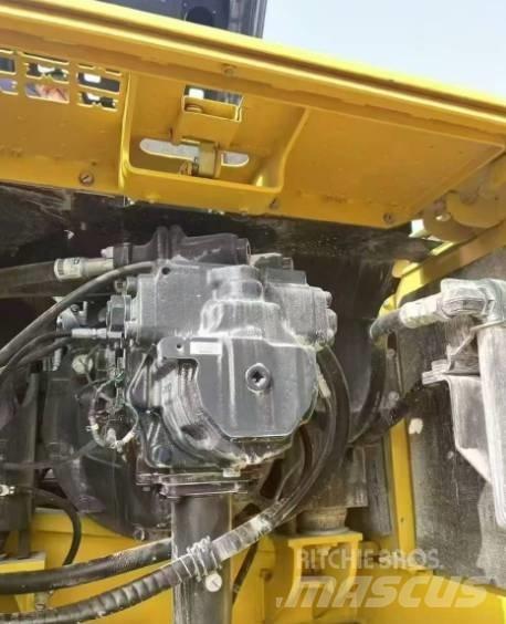 Komatsu 360-8MO 履带挖掘机