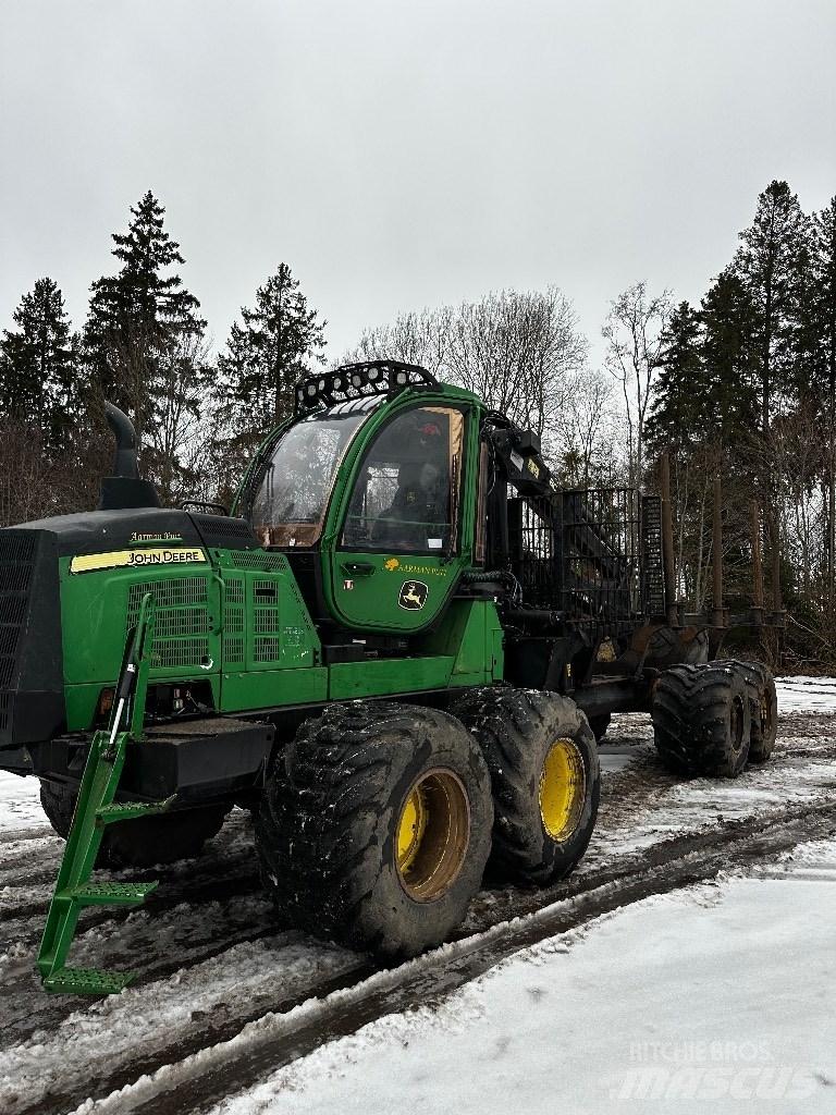 John Deere 1510G 集运机