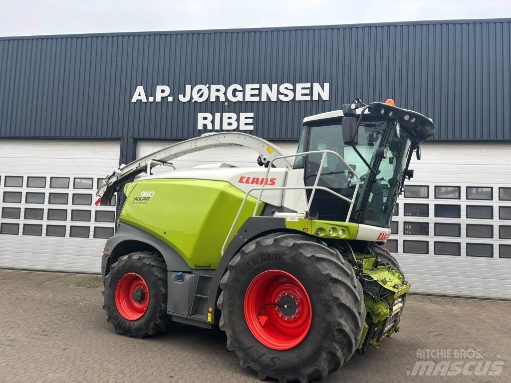 CLAAS Jaguar 960 4WD 自走式青贮饲料收割机