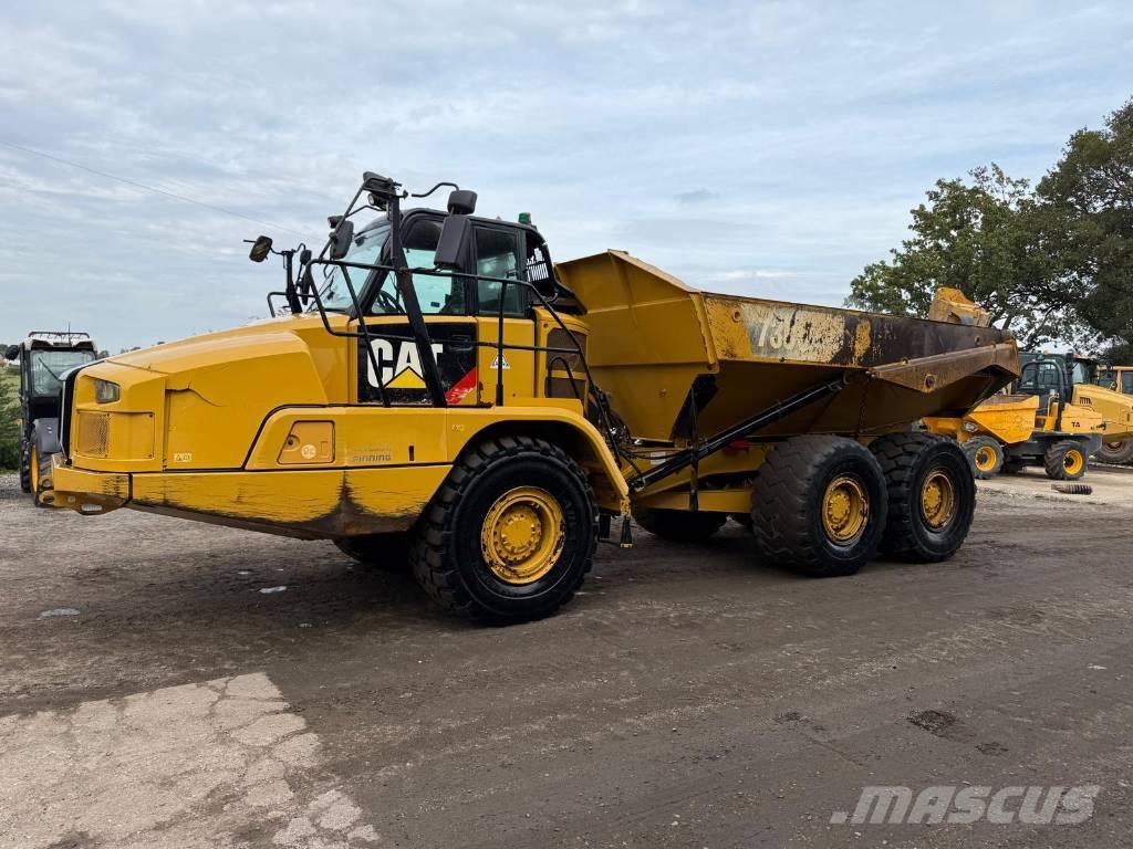 CAT 730 C 铰接式自卸车