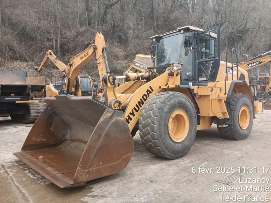 Hyundai HL 960 轮式装载机