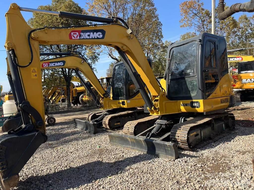 XCMG XWE60D 小型挖掘机