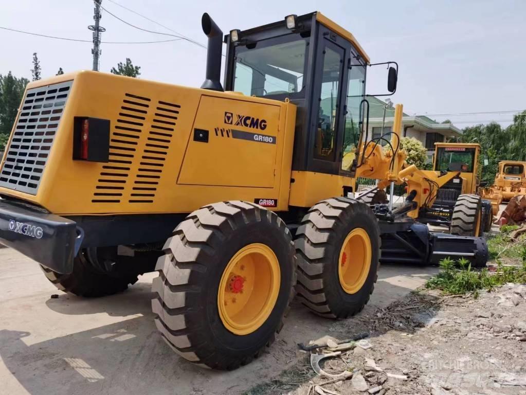 XCMG GR 180 平地机/推土机